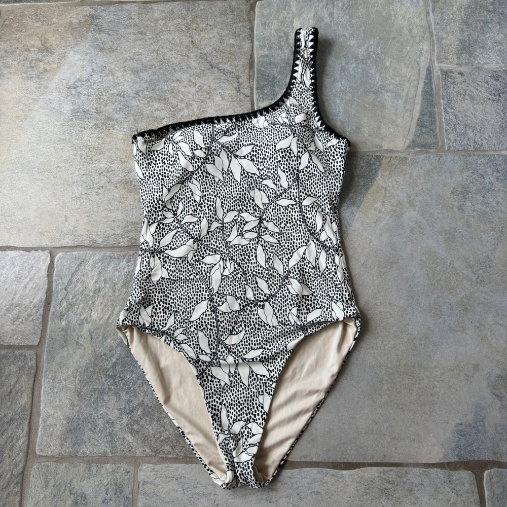 Laundry by Shelli Segal‎ One Shoulder Swimsuit Black White Print M RARE